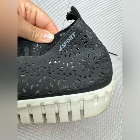 JSport Ladies' Laser Cut Floral Pattern Slip On Shoes BLACK SIZE‎ 9M - Picture 8 of 11
